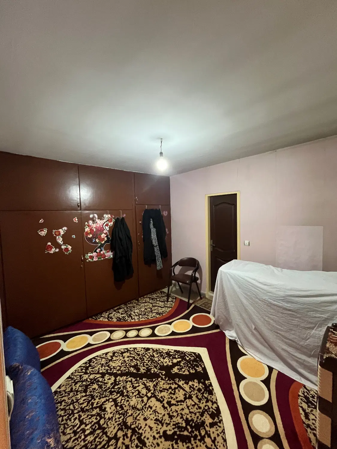 ۸۳ متر آپارتمان _ شهرک ولیعصر _ سند آزاد _