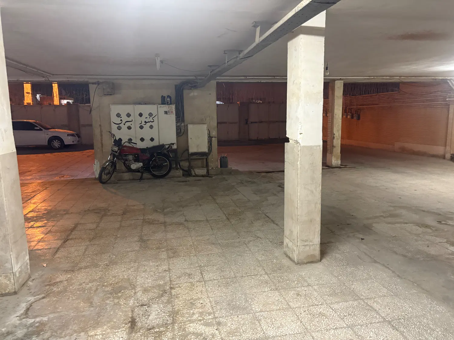 آپارتمان خیابان طالقانی