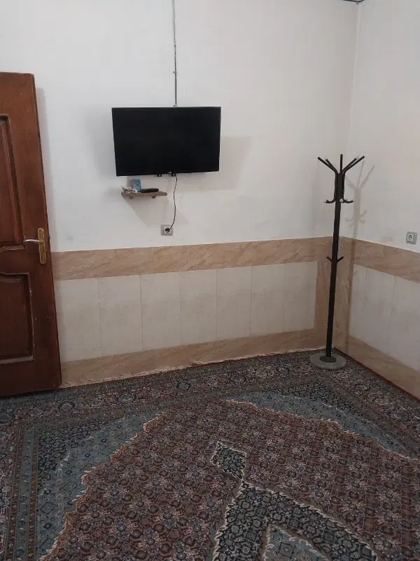 سوئیت همکف تمیز با پارکینگ