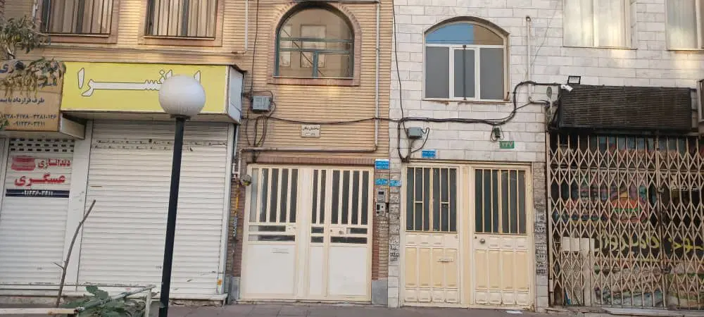 آپارتمان ۳طبقه تک واحده
