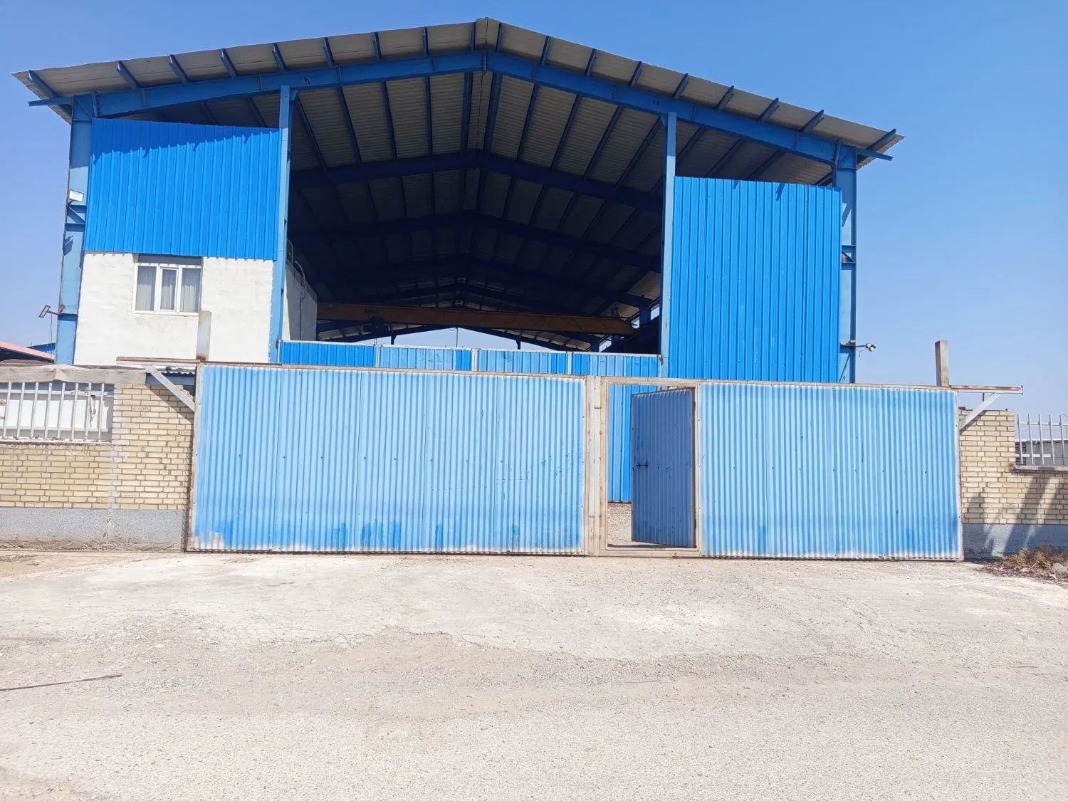 سوله و زمین صنعتی در شهرک شماره ۲