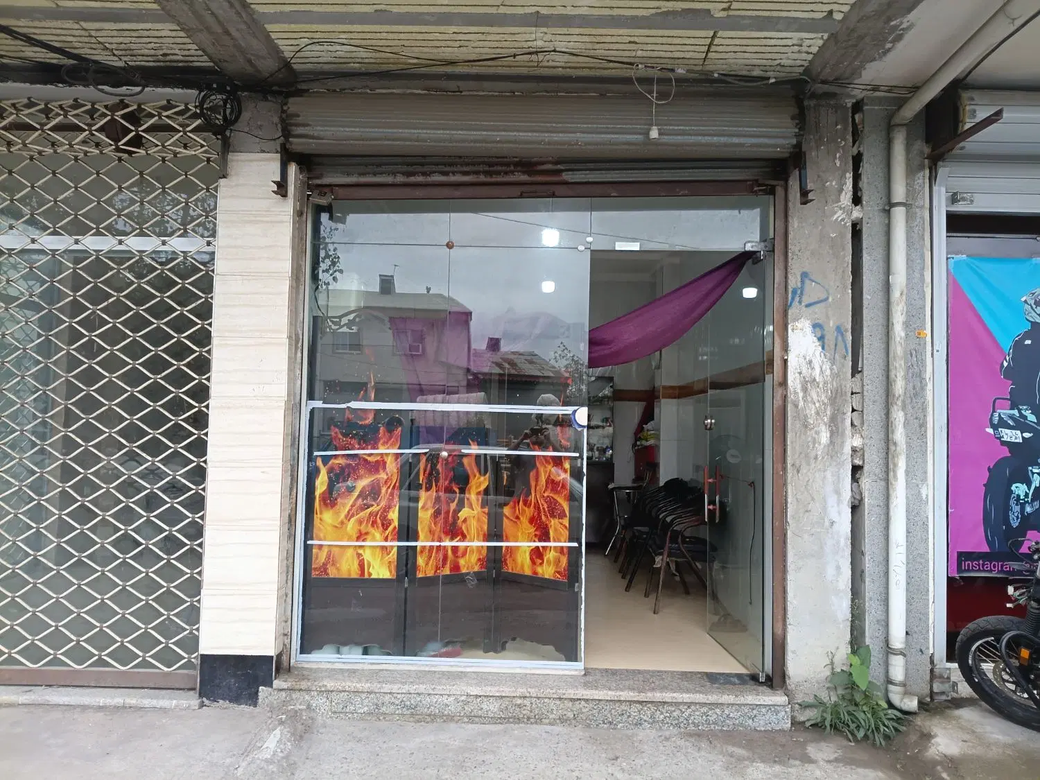 مغازه ۱۴ متر