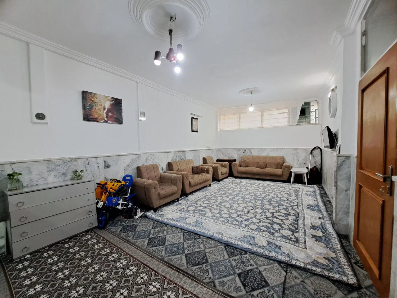 طبرسی جنوبی ، همکف ۶۵ متری ۲۳۰ رهن ۳ کرایه