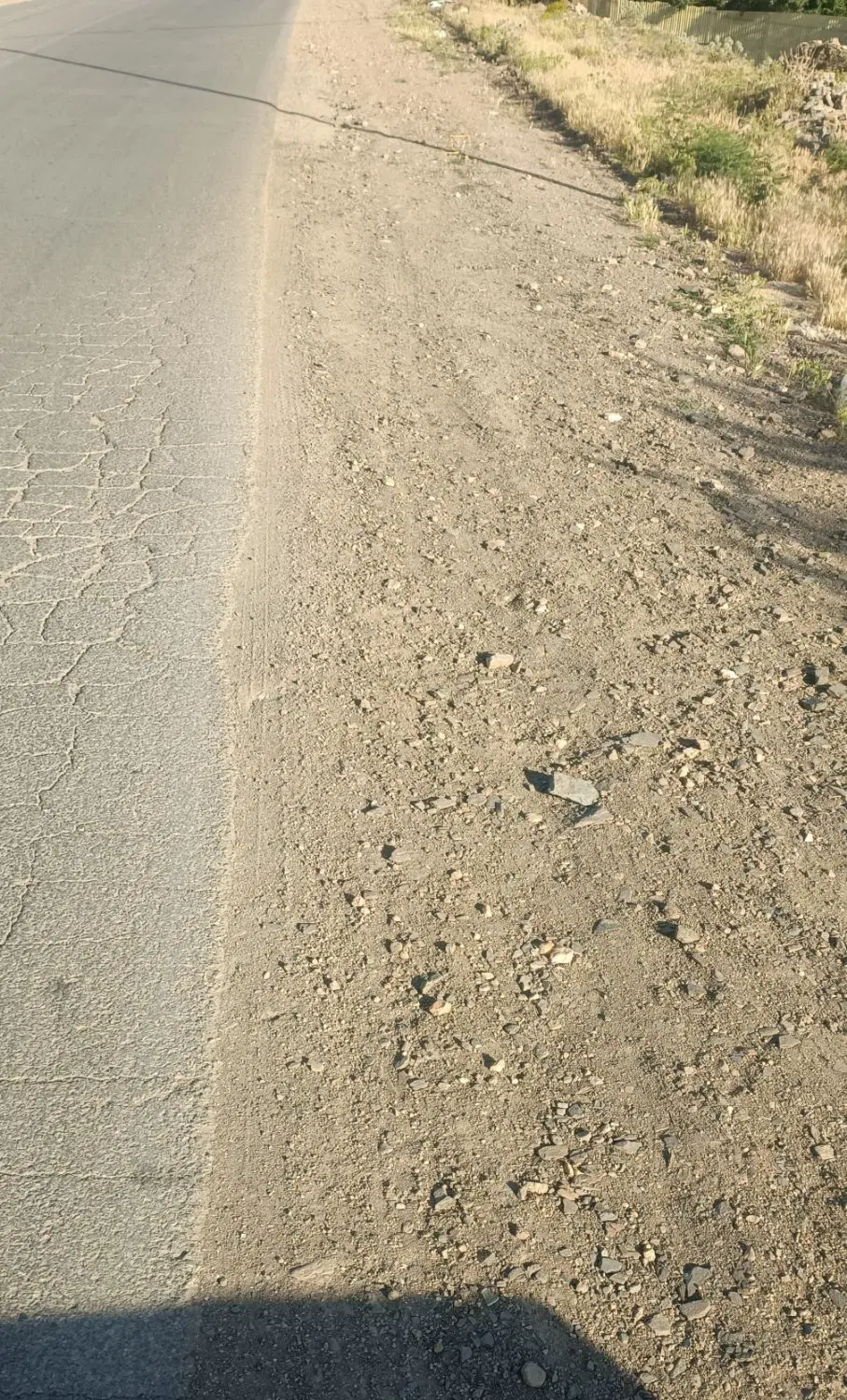 زمین بحر خیابان اصلی چشین