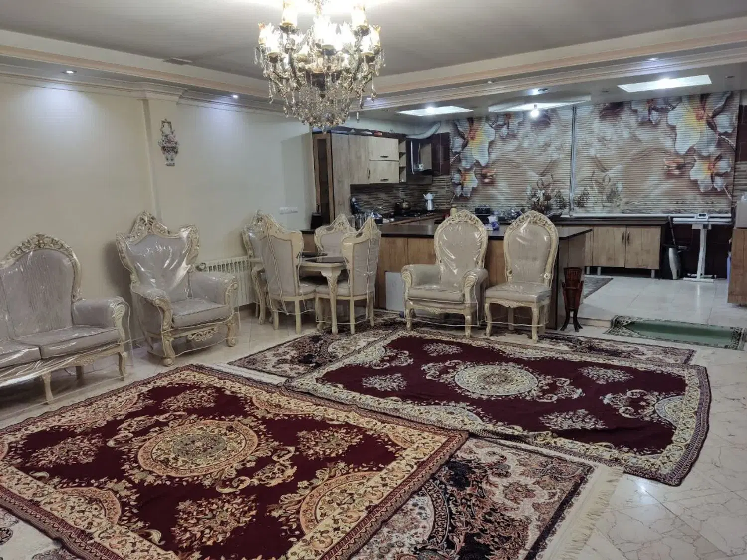 ۹۵مترطبقه ۳ پارکینگ انباری کلا۳واحد