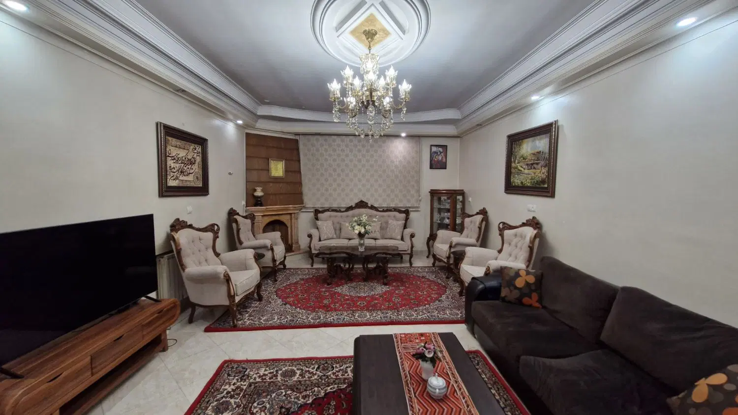 ۱۱۵متر_۳خواب_۶۸مترقدراسهم