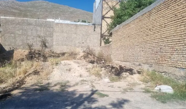 زمین مسکونی ۱۶۰ متر در معراج