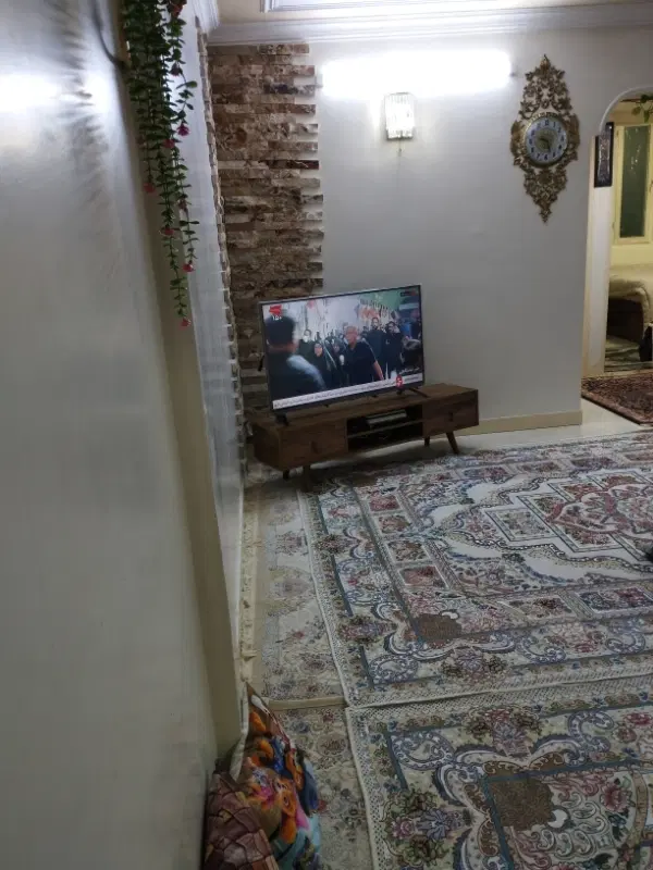 تهاتر دو واحد آپارتمان با یک واحد آپارتمان در شرق