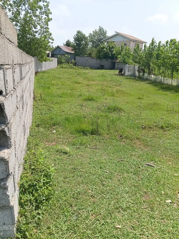 زمین مسکونی