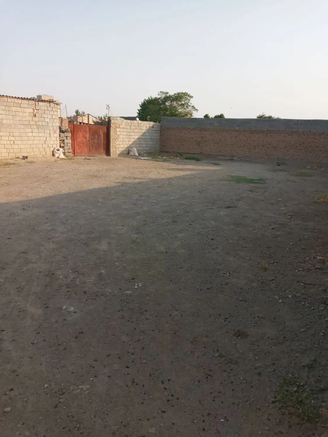 زمین‌‌ ملکی ۲۹۰مترمفید داخل بافت زاک
