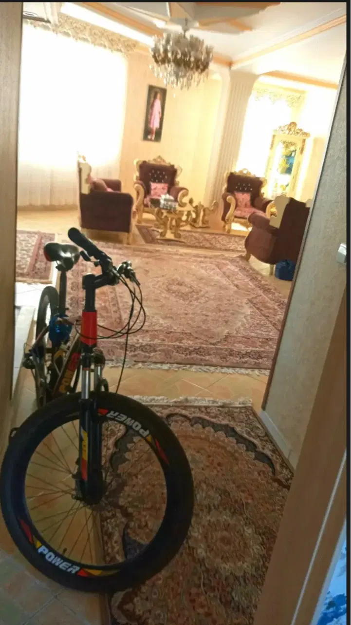 ۹۰متری ط۴بااسانسور