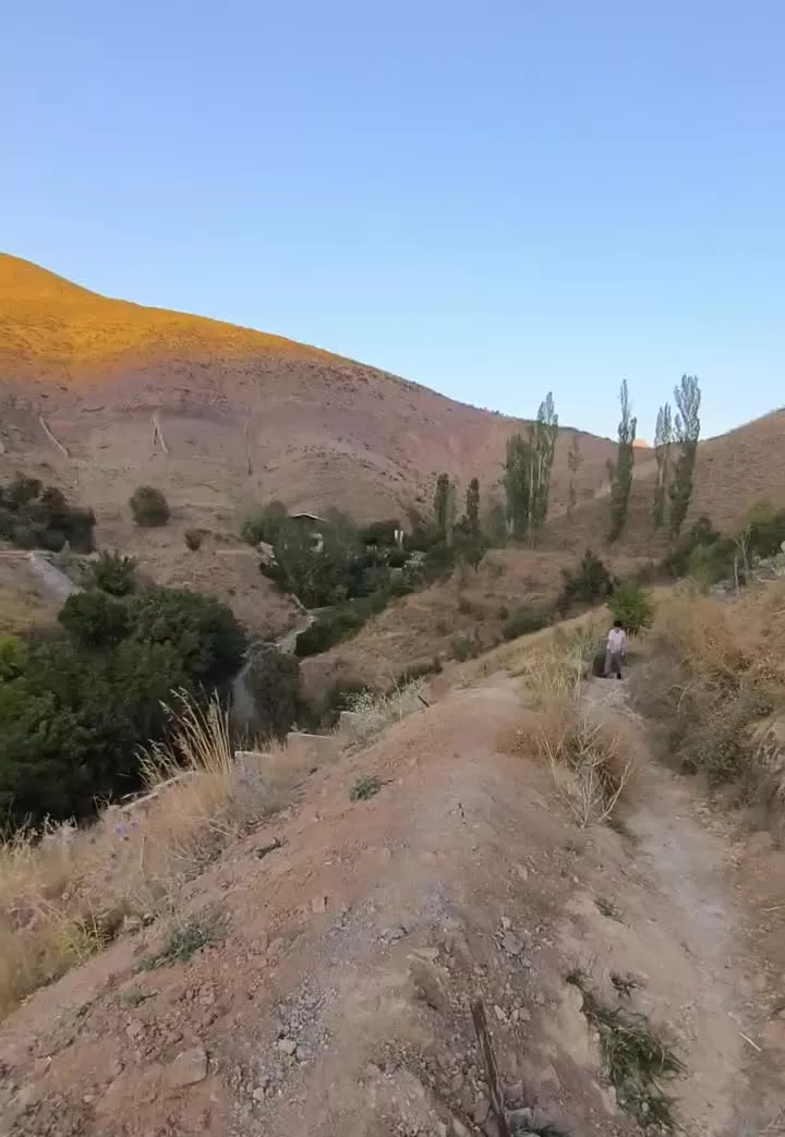 ۱۳۵۷ متر زمین ویلایی طبق سند تک برگ مالک هستم