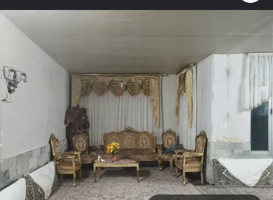 خانه قدیمی ۱۶۴مترسنددار