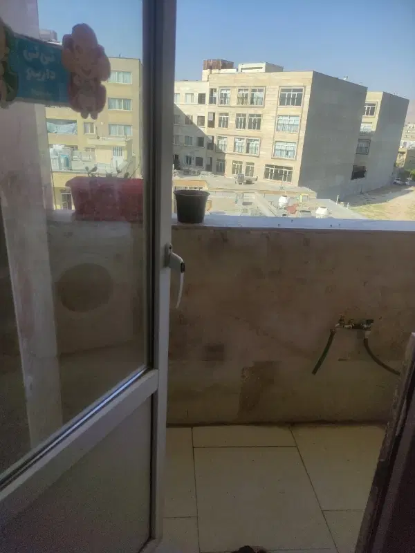 آپارتمان دو خوابه بسیار خوش نقشه بدون پرتی