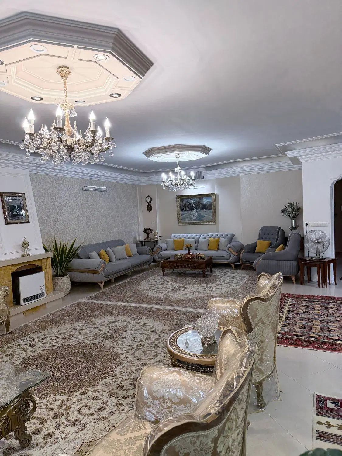 آپارتمان تک واحدی 152متر. سه خواب. چهارراه لشگرVIP