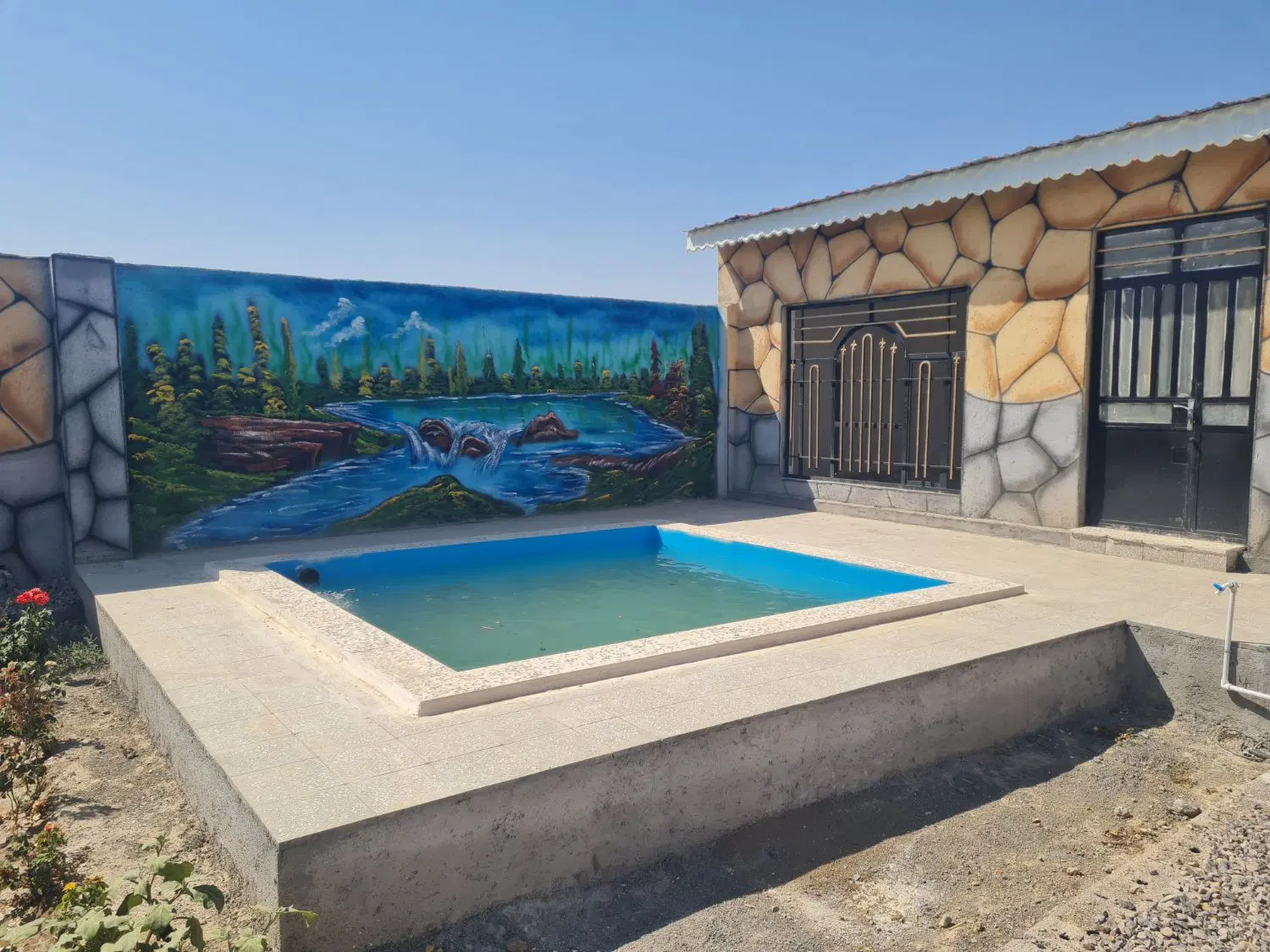 باغ ویلا جاده شیرحصار (پایین ده)