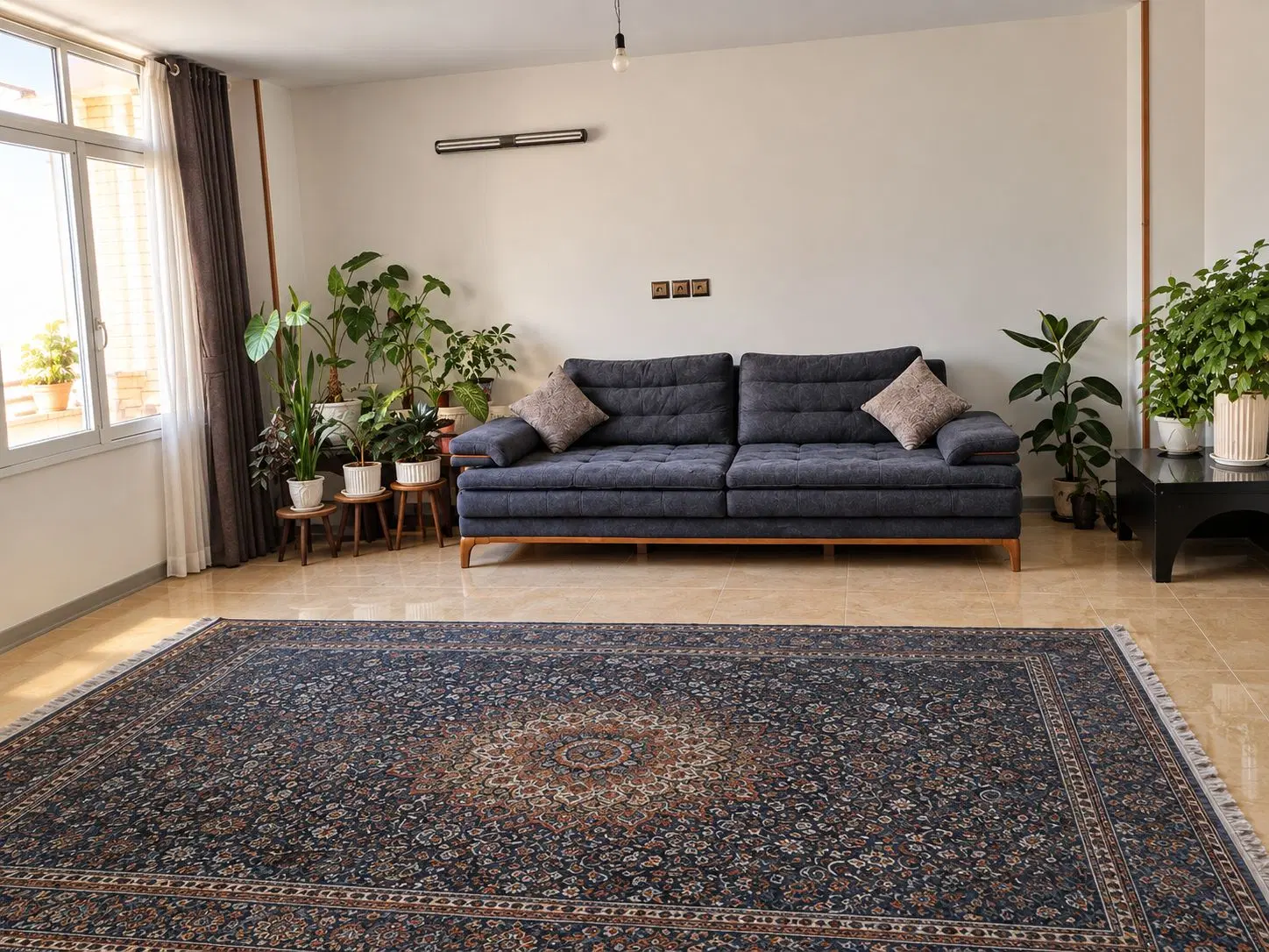 ۱۲۰ متر دو خواب خیابان امام خمینی