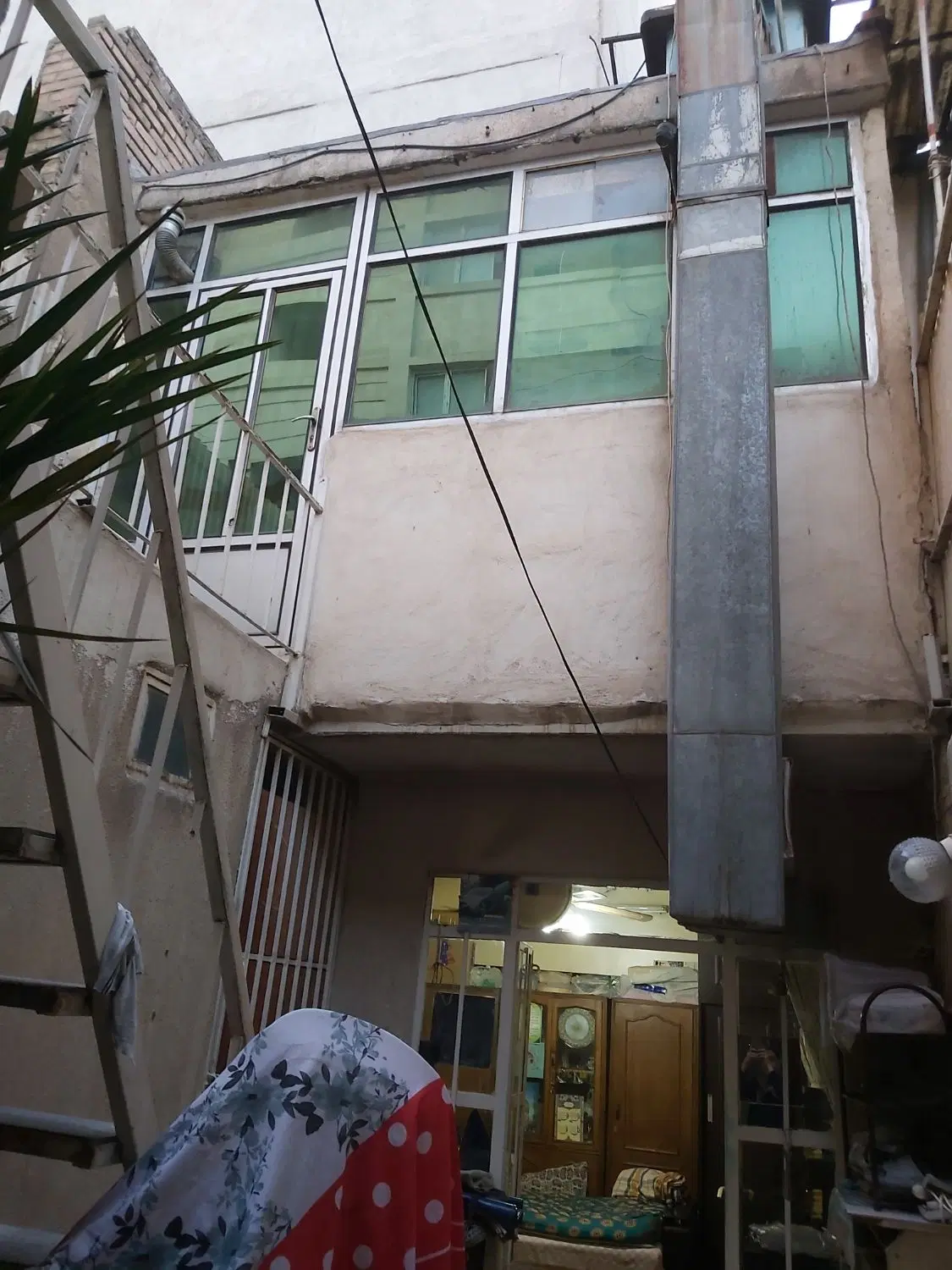 خانه کلنگی شمالی حیاط دار