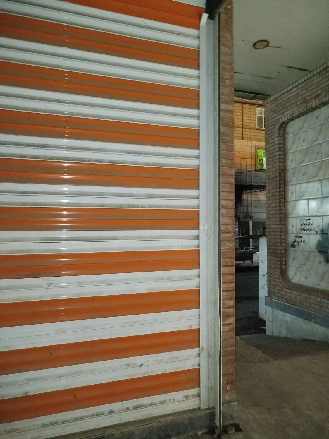 مغازه اجاره یا رهن نوه متر بازار  قیمت توافقی