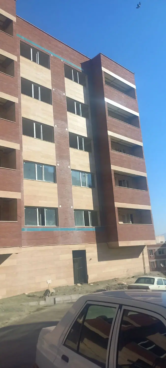 ۱۴۰ واحدی میدیا  بهاران