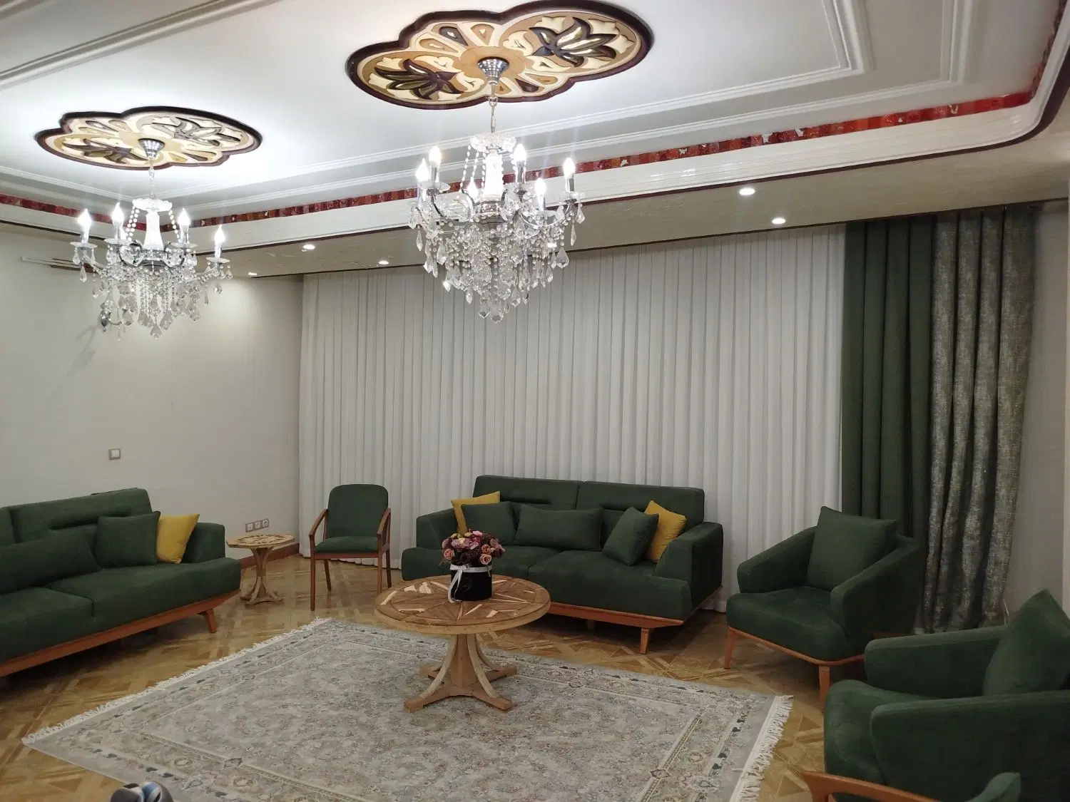 آپارتمان۲۲۳متری_تک واحدی_سه خوابه