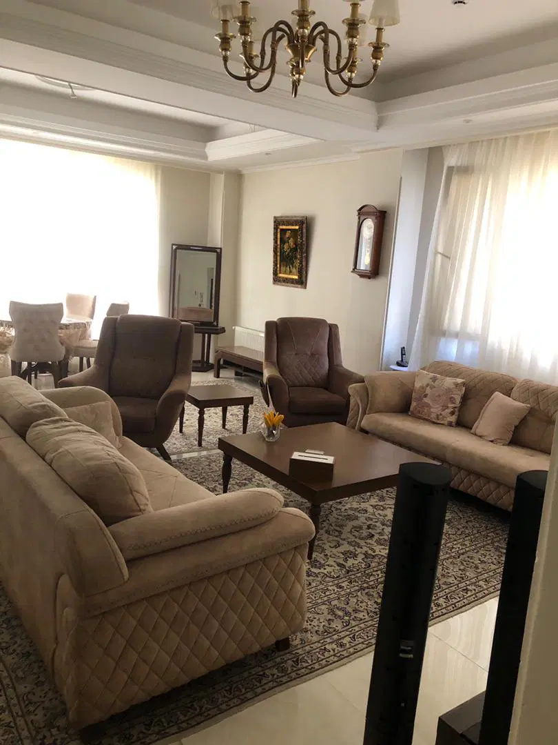 تهرانسر ۹۶متر ۲خواب دونبش ویو پارک_۲پارکینگ_۴ ساله