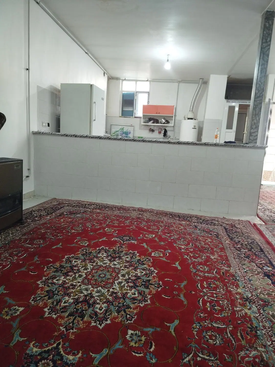 سوییت ۱۱۰ متری طاقبستان