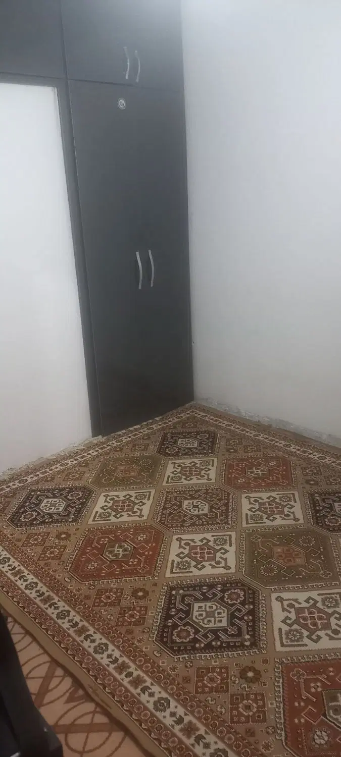 خیابان سالار طبقه سوم