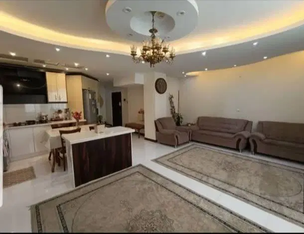 فاز یک نوسا ۹۹متری پارکینگ دار فول