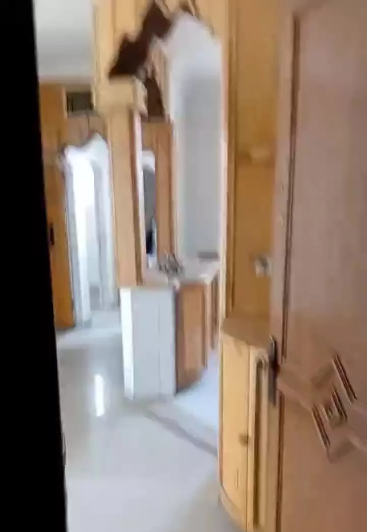 فروش یک واحد آپارتمان دوخوابه
