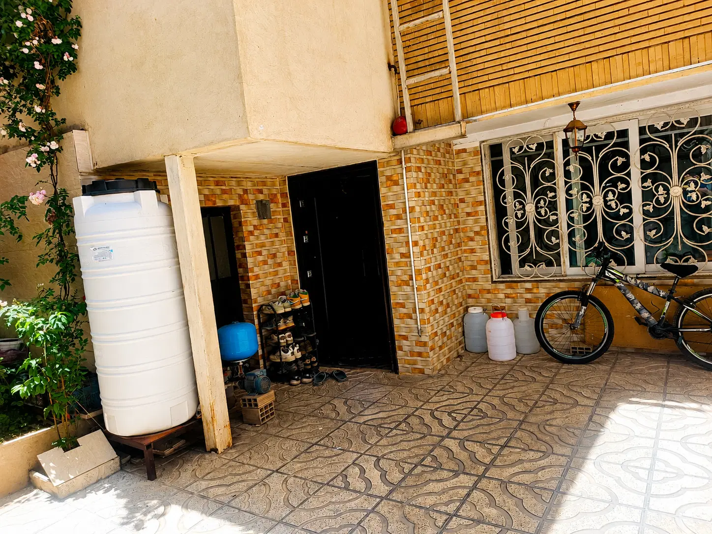 خانه ویلایی دوبلکس کمالشهر