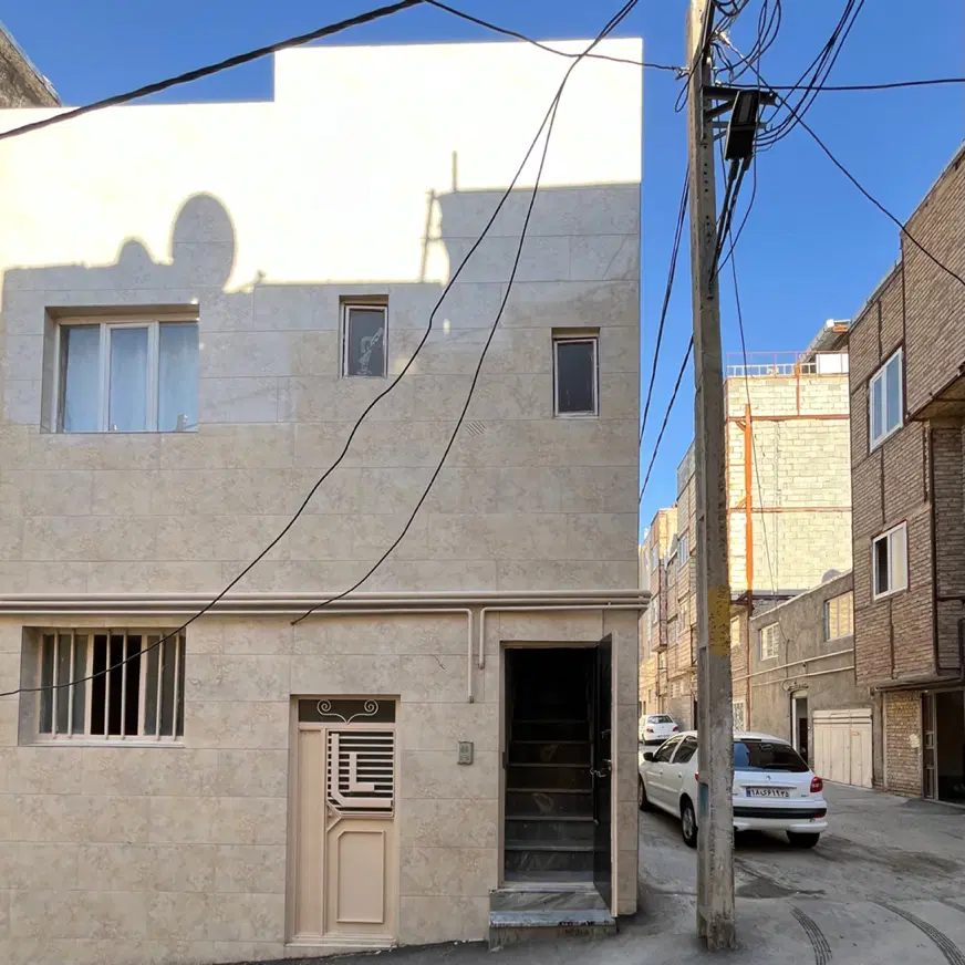 فروش ۵۲ متر خوش‌نقشه و دوبر در کوی قوام لاله
