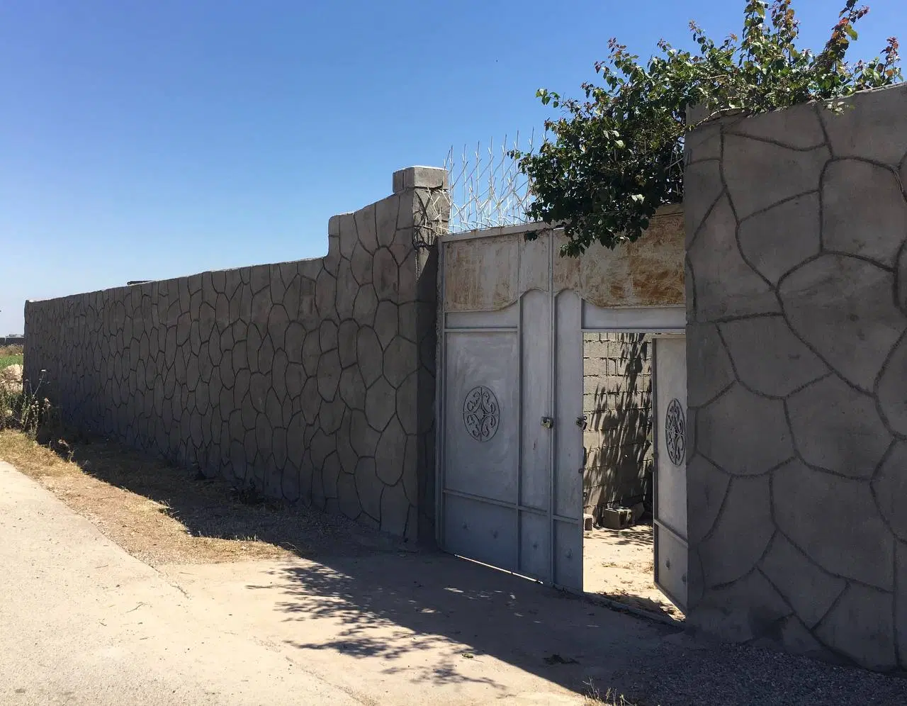 فروش باغچه جاده پوستی ( بن جعفر طیار)