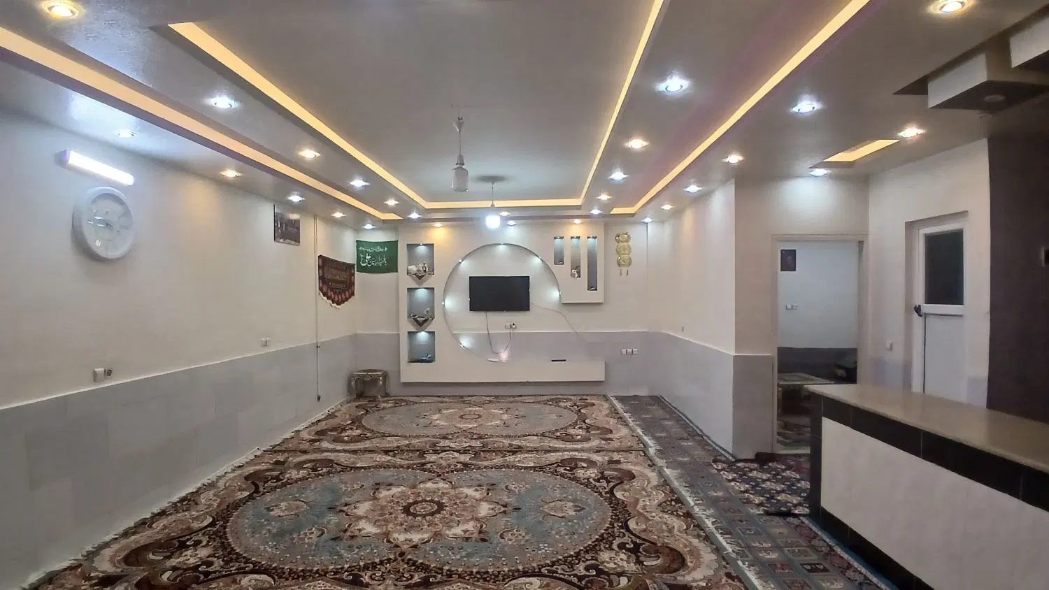 فروش خانه ۱۴۷ متر زمین ۱۲۵ متر ساخت طبقه اول