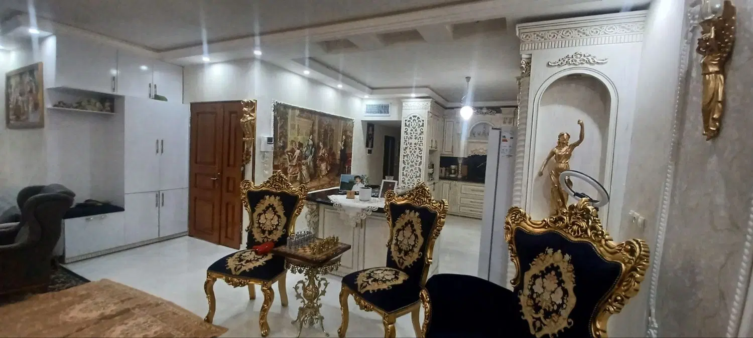 آپارتمان ۱۵۰ متری فول