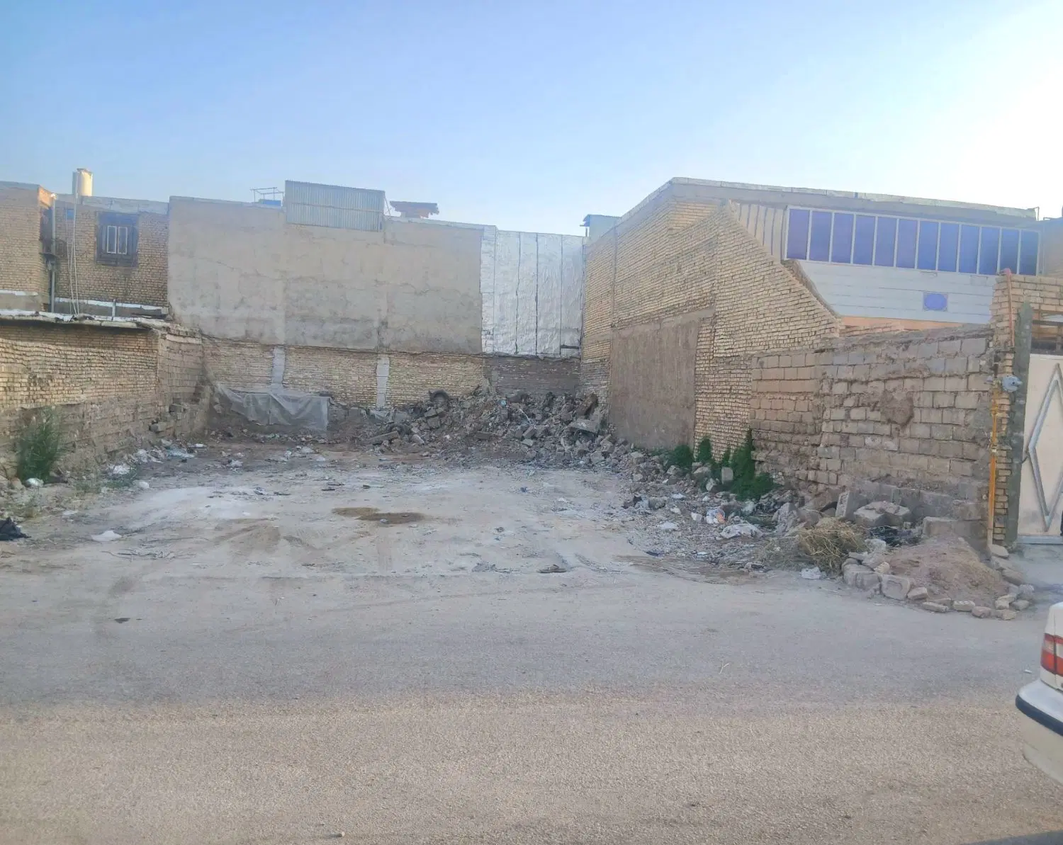زمین تجاری