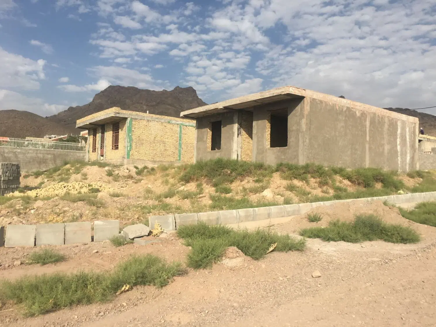 زمین نیمه ساز