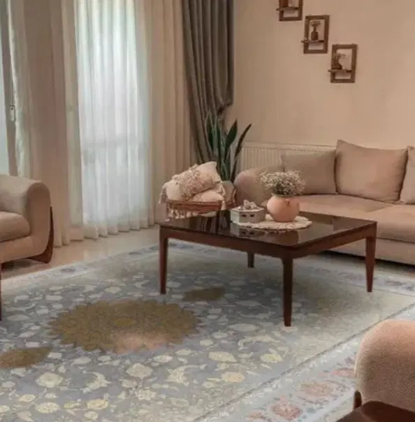 فروش یک منزل قابل سکونت ویلایی