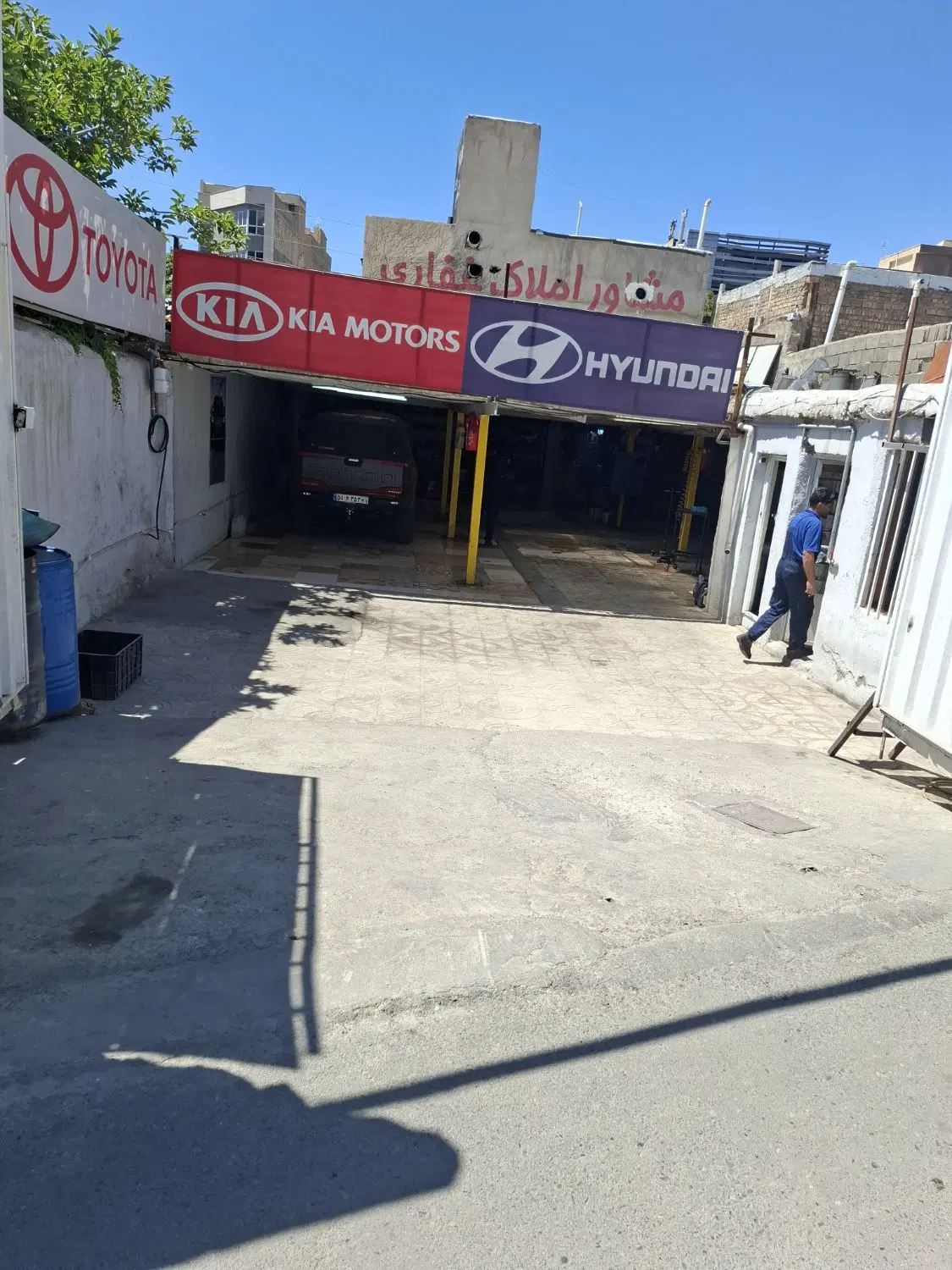 220 متر سالن برق 3 فاز