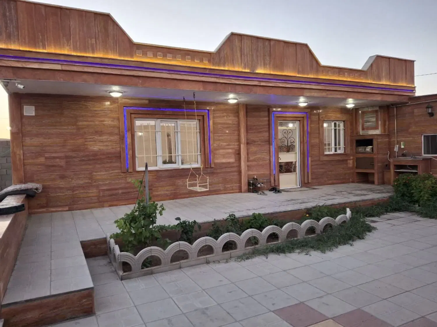 اجاره ویلای نوساخت وشبک