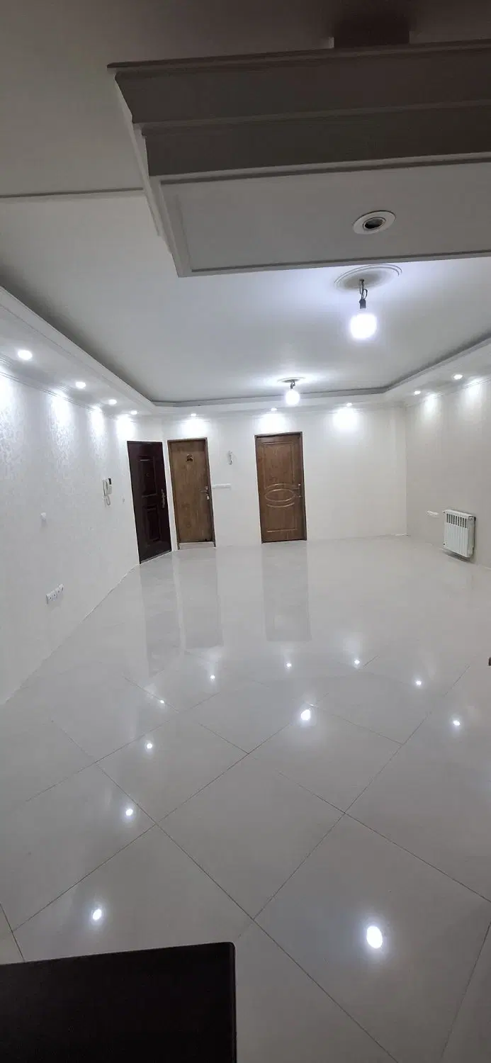 اجاره آپارتمان۸۰ متری ۲ خوابه شهیدان حسنی بزم