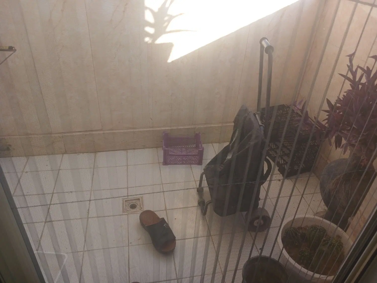 فروش یک واحد آپارتمان