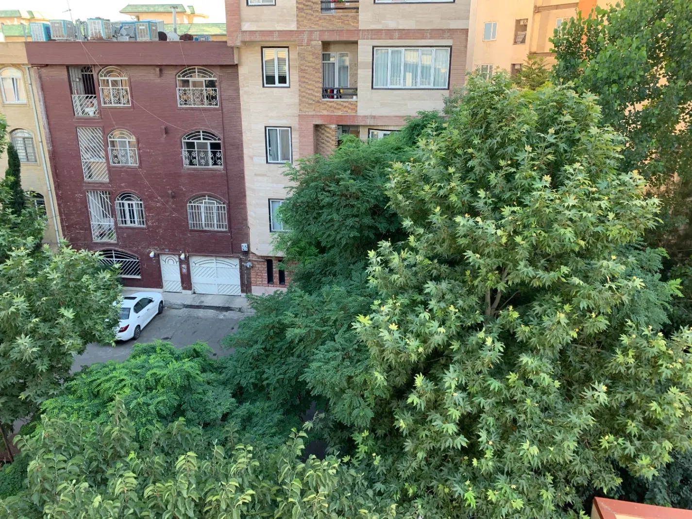 ۱۱۰متر_۲خواب_کوچه باغ_تاپ لوکیشن_ورودی کمربندی