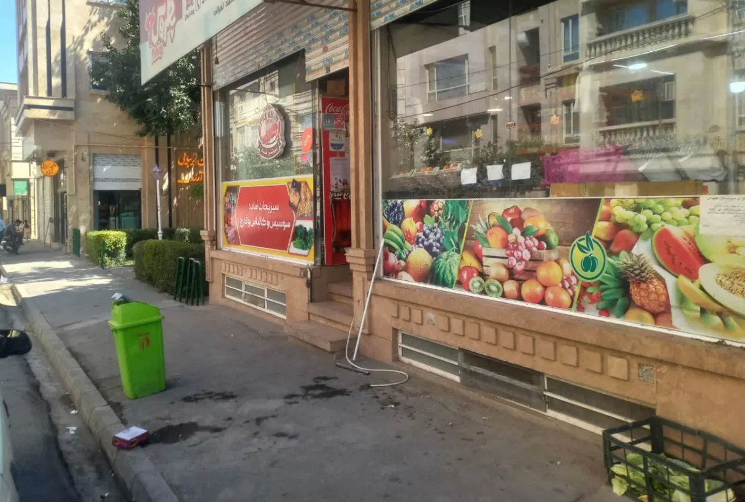 مغازه تجاری موسوی قوچانی11 نزدیک بازار ابوطالب