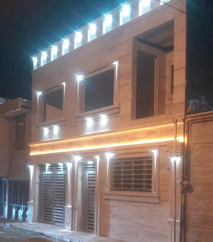 دوطبقه در ایثار