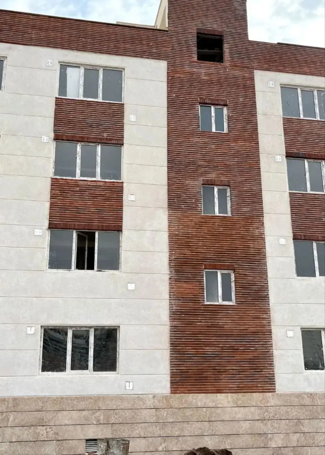 معاوضه ملک پرند