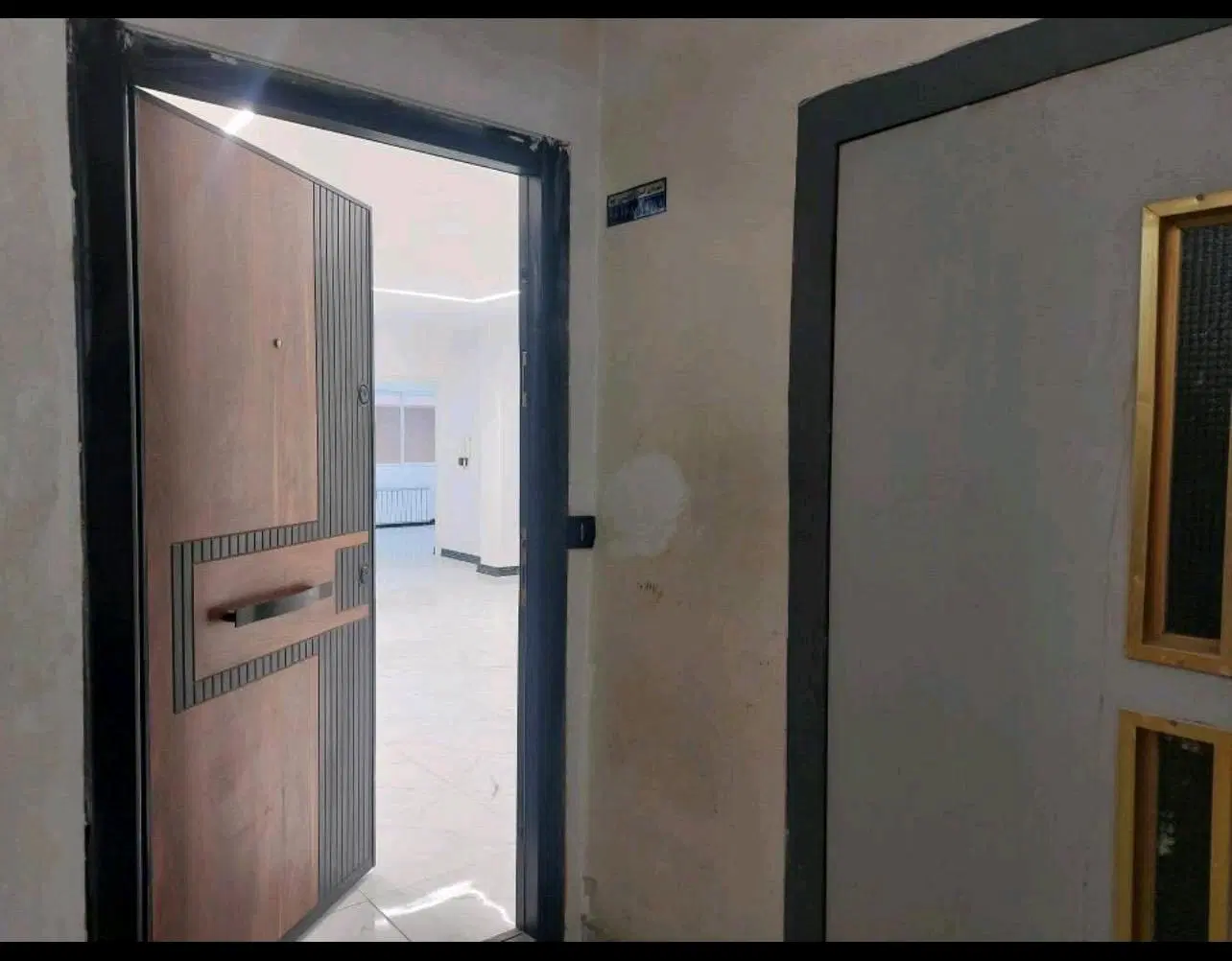 خیابان هراز آفتاب چهار طبقه ۲