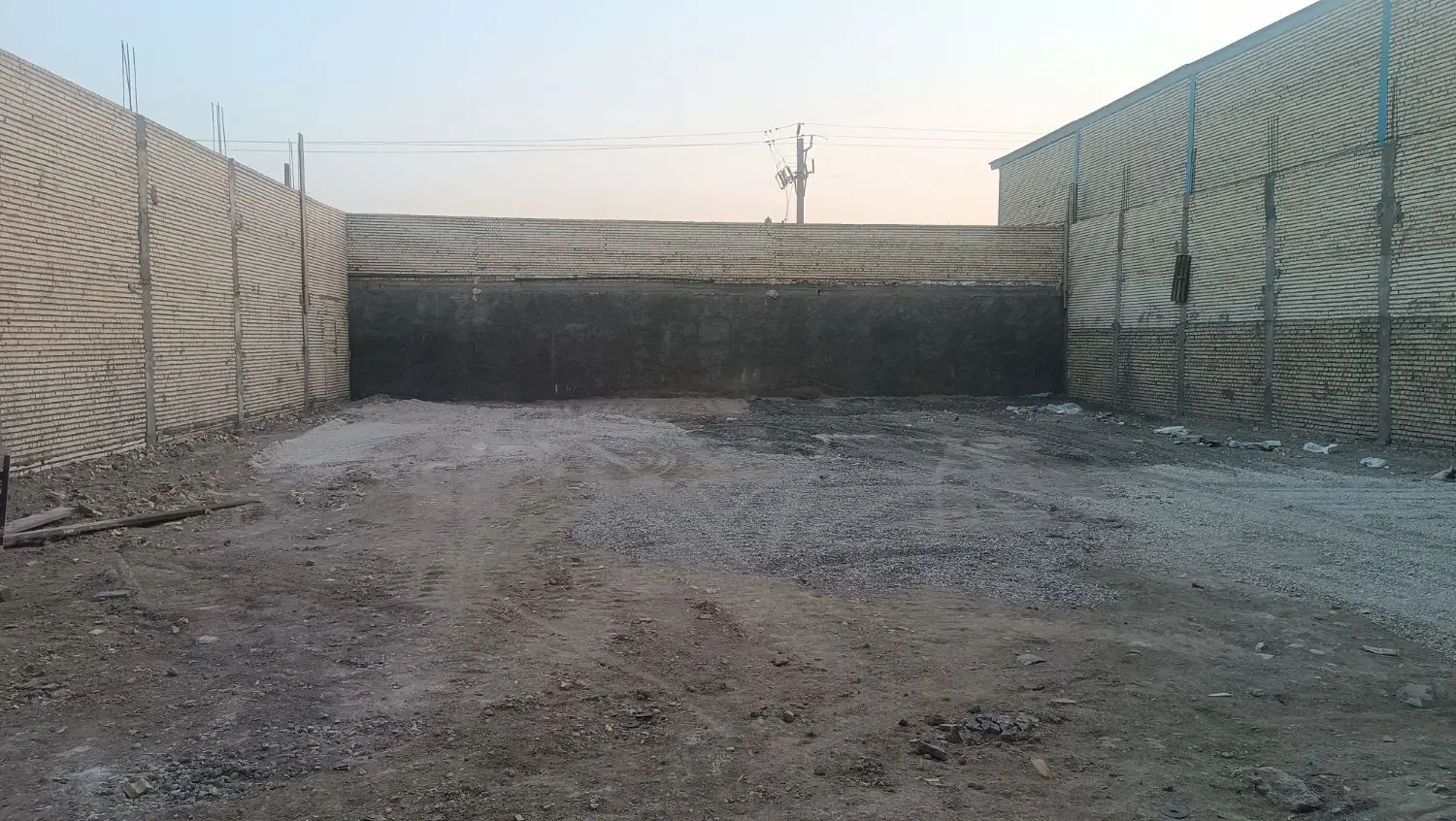 گاراژ ۷۰۰ متری کمربندی مدن