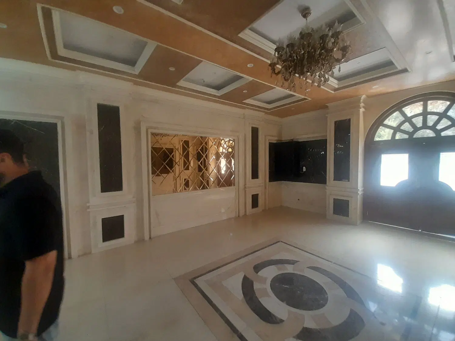 اجاره واحد ۱۳۰ متری دوخوابه