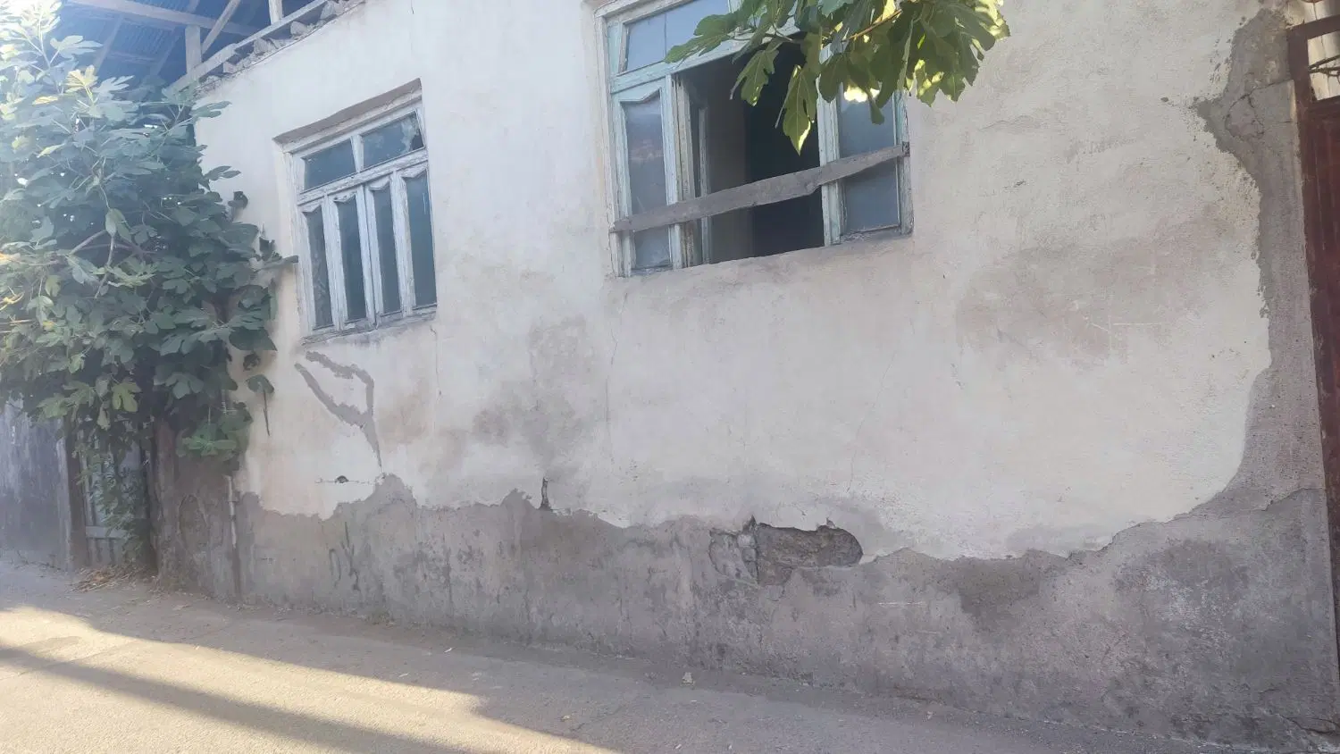 فروش یک قطعه خونه قدیمی آستانه اشرفیه